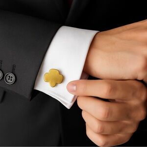 Vintage Gold-Tone Screw-Back Cufflinks – Clover Design